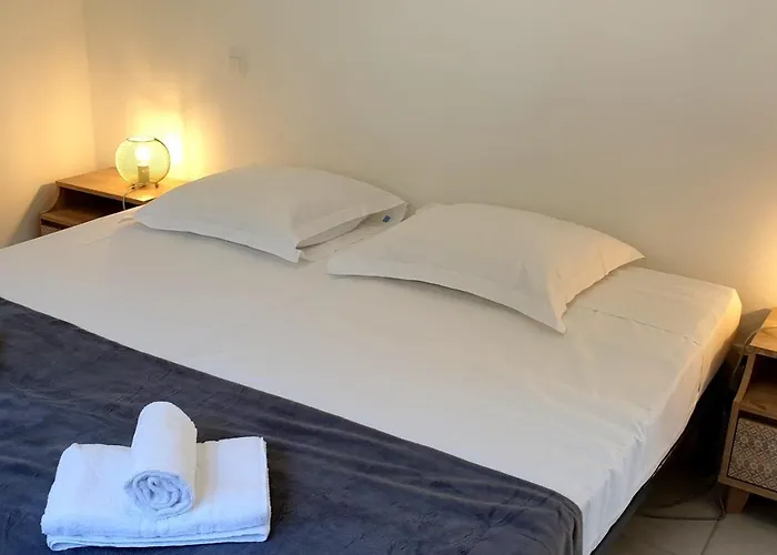 Rossa 6 Pers Dans Avec Piscine Chauffee Privee * Lecci